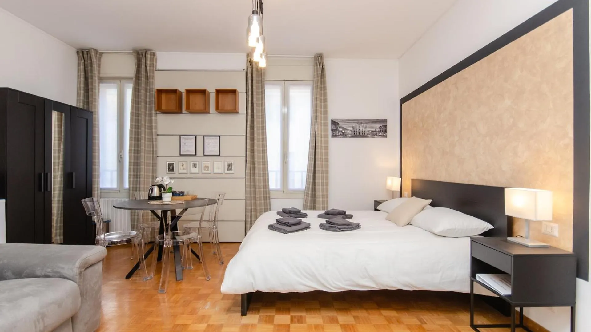 Homestay Brown Room Milan
